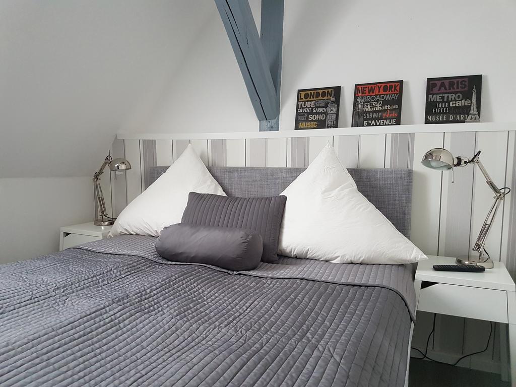 Schoene Ferienwohnung Fuer 6 Personen Erwartet Sie Im Oberharz Санкт Андреасберг Екстериор снимка